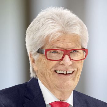 Professor Dr.- Ing. E.h. Friedhelm Loh