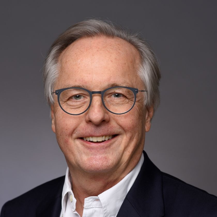 Dr. Peter Barrenstein
